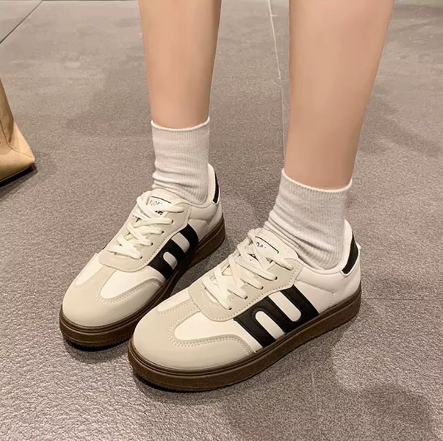 Casual Breathable Sneaker