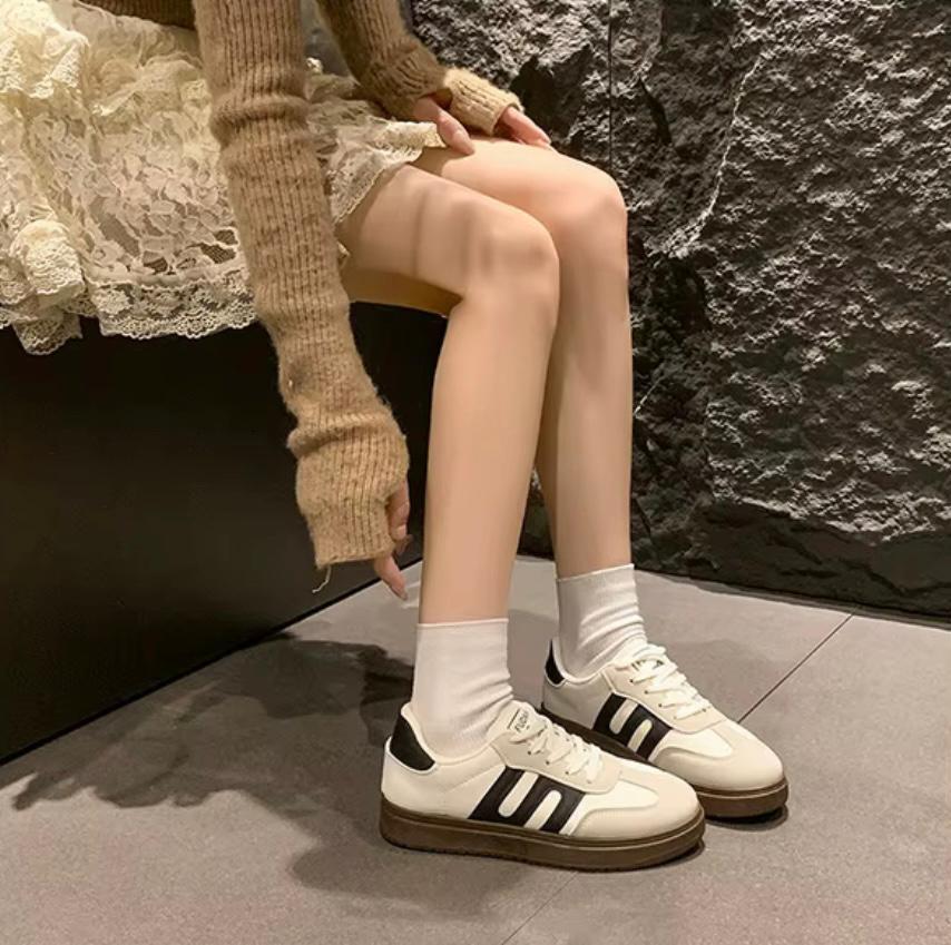 Casual Breathable Sneaker