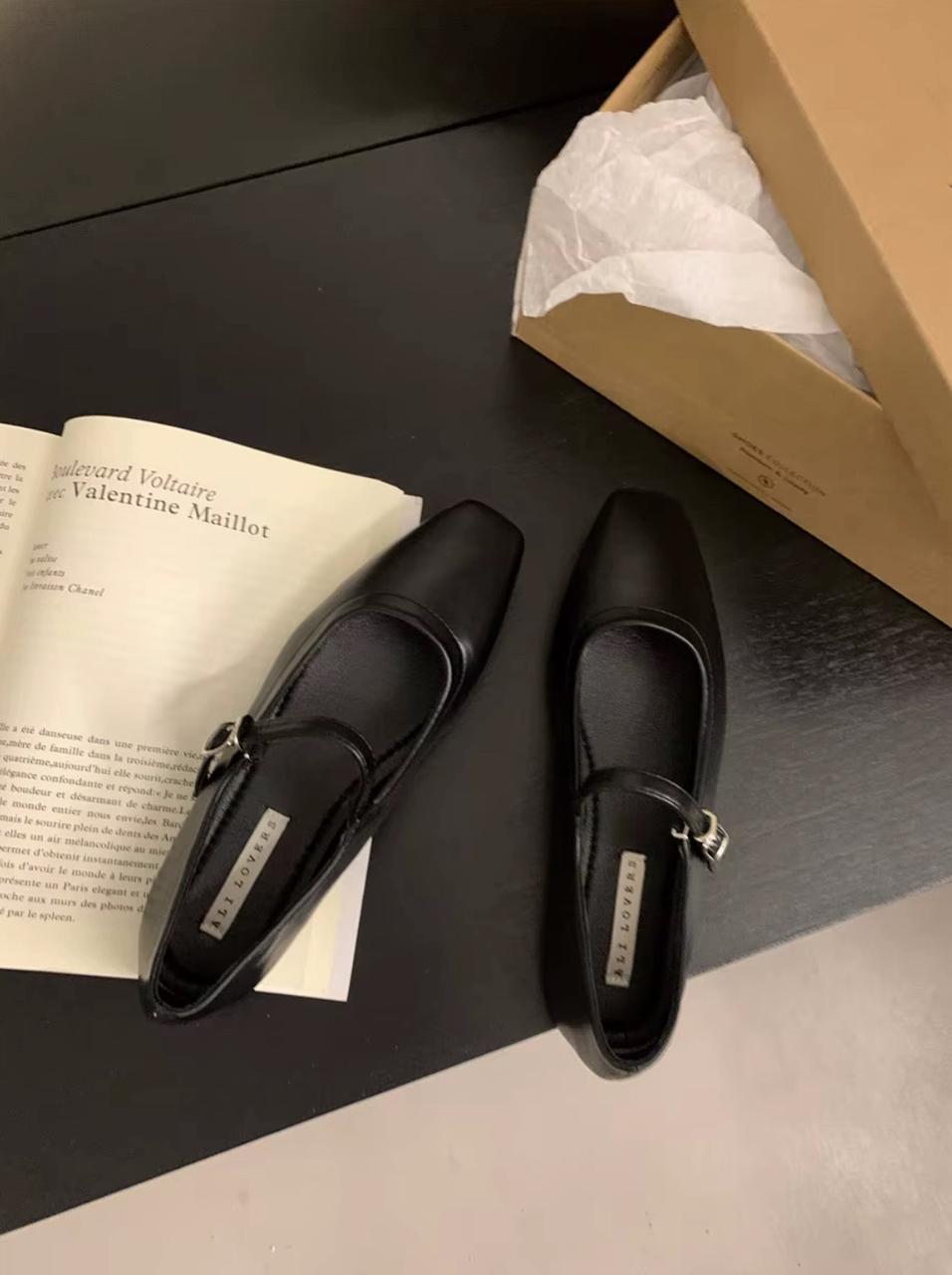 Shallow Mouth Soft Flat French