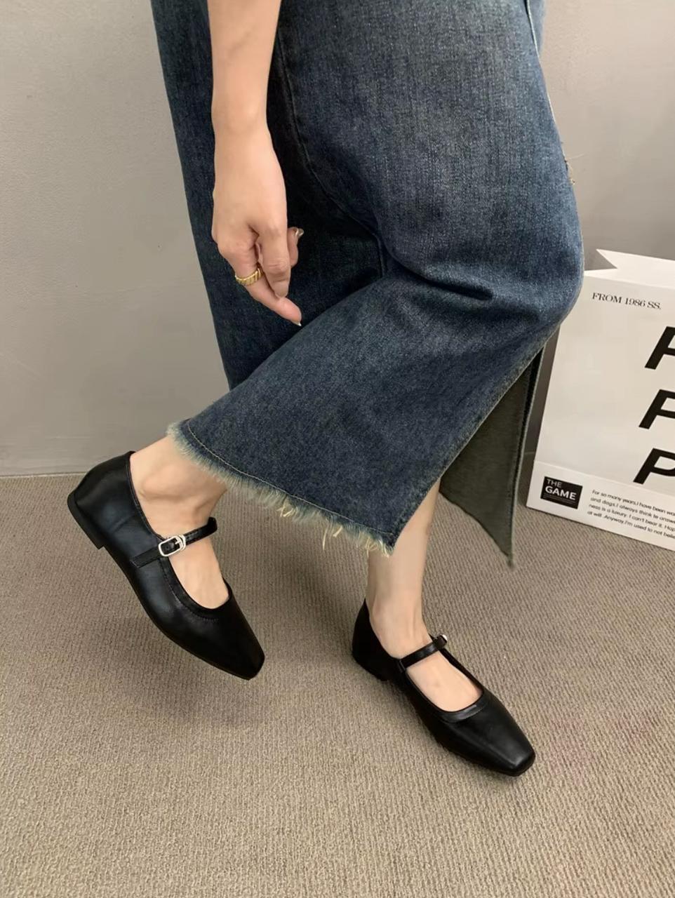 Shallow Mouth Soft Flat French