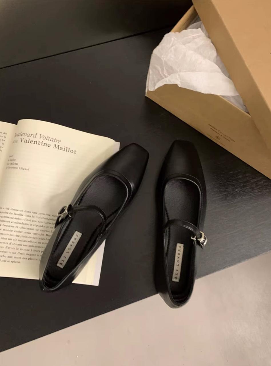 Shallow Mouth Soft Flat French